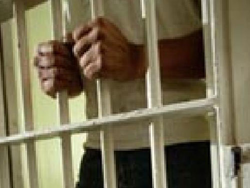 Perwira Calo Polisi Ditangkap